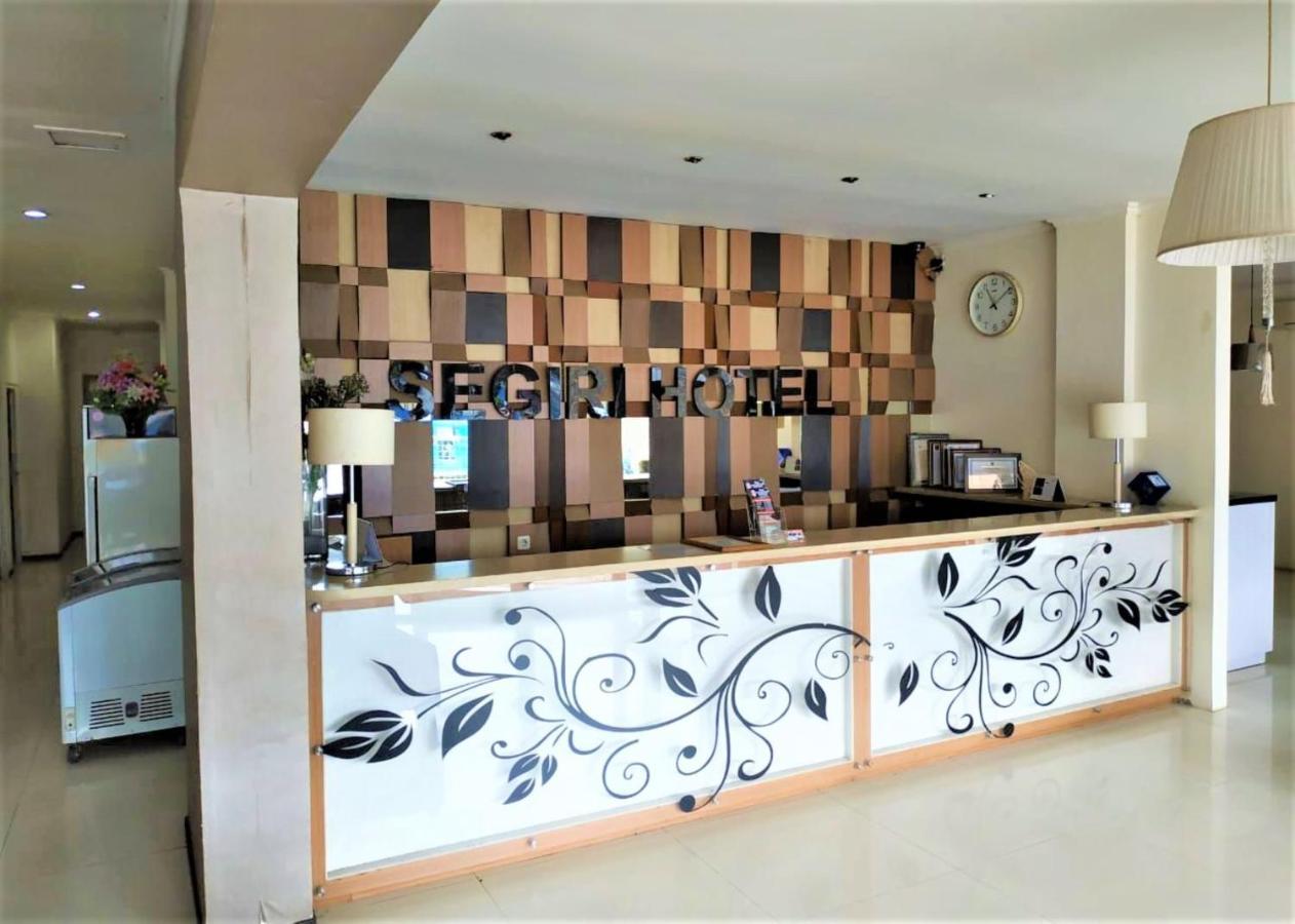 Hotel Segiri Самарінда Екстер'єр фото